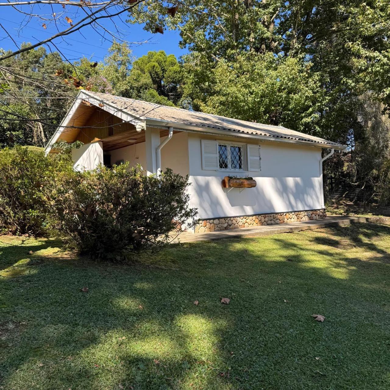 Chale Da Araucaria Villa - Campos do Jordao — Photos 1